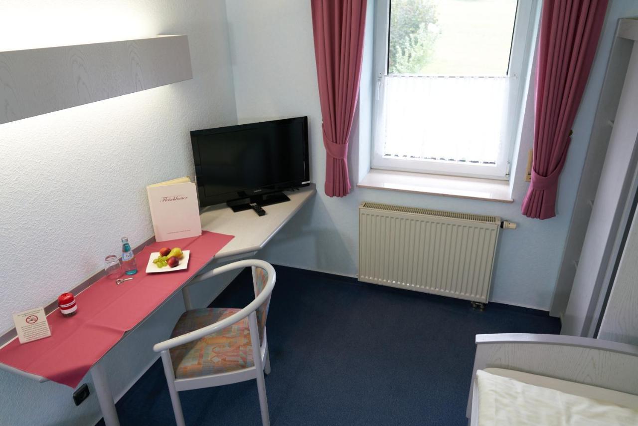 Landgasthof Fleischhauer Homberg  Extérieur photo