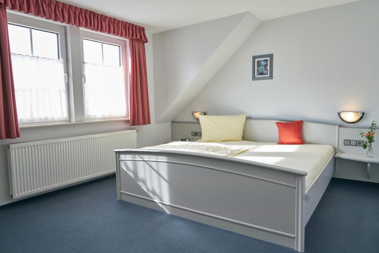 Landgasthof Fleischhauer Homberg  Extérieur photo