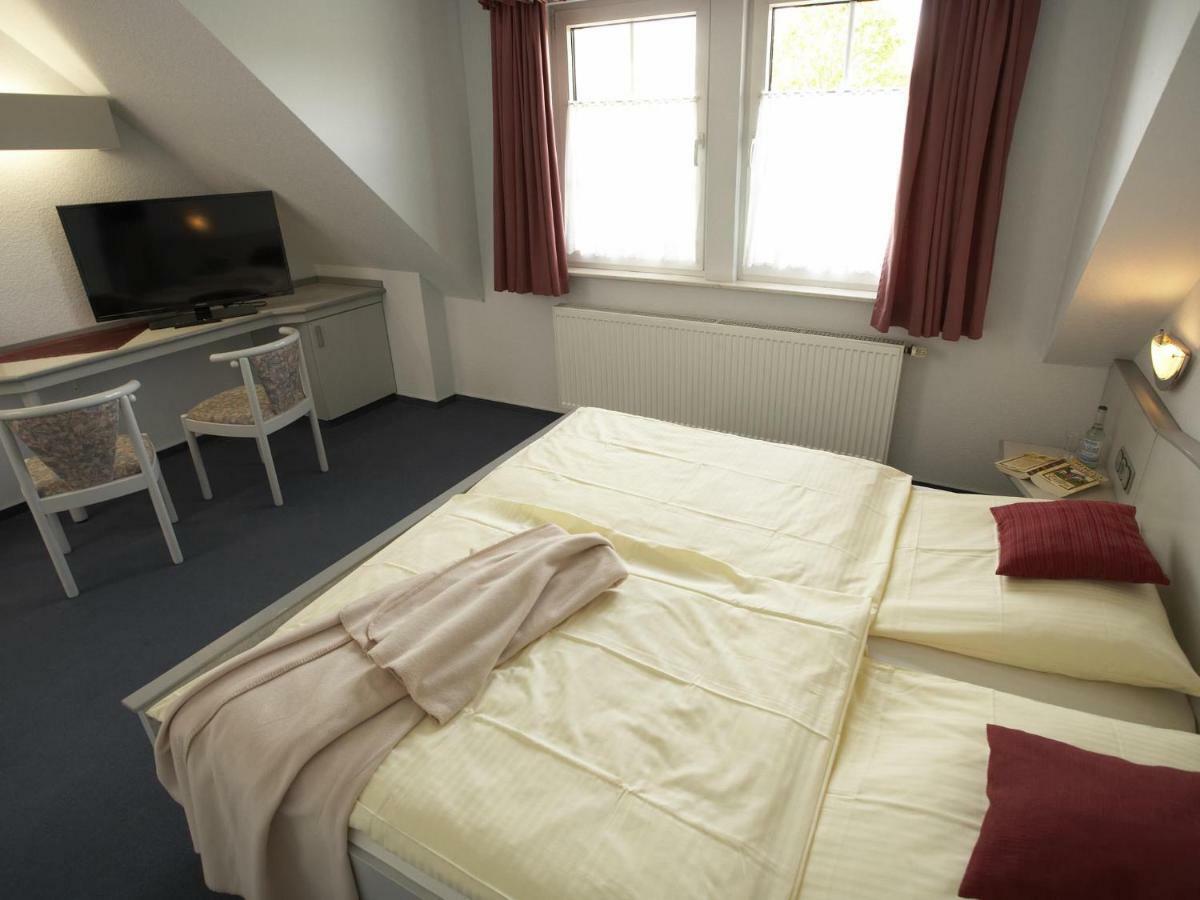 Landgasthof Fleischhauer Homberg  Extérieur photo