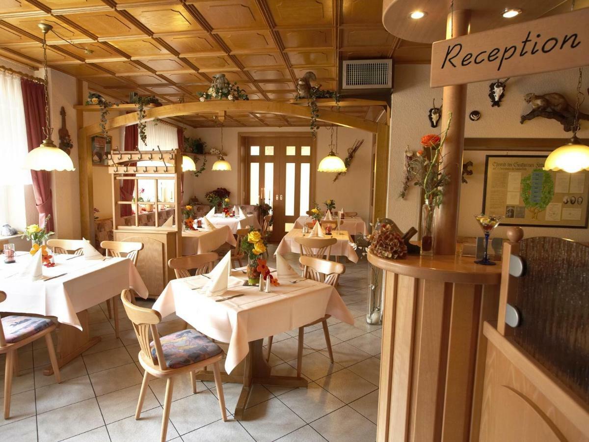 Landgasthof Fleischhauer Homberg  Extérieur photo